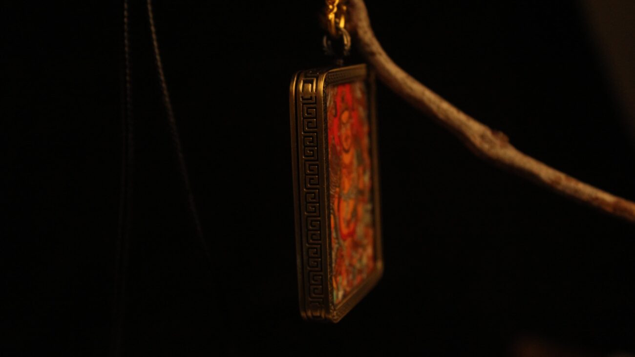 Handcrafted Amitabha Buddha Pendant Necklace: A Refined Expression of Tibetan Buddhist Art 2 - Tanfog