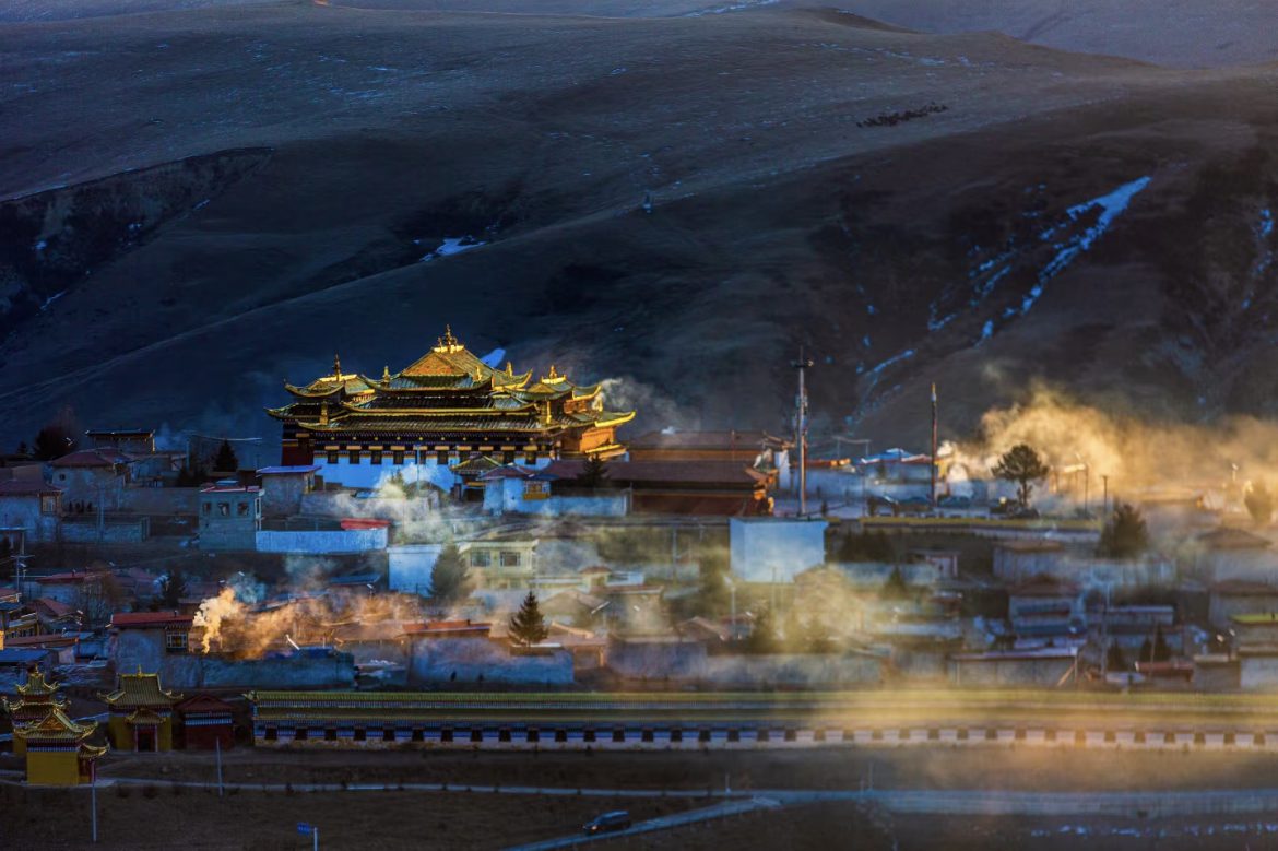 Thangka Paintings: Sacred Maps of the Mind & Spirit 8 - Tanfog