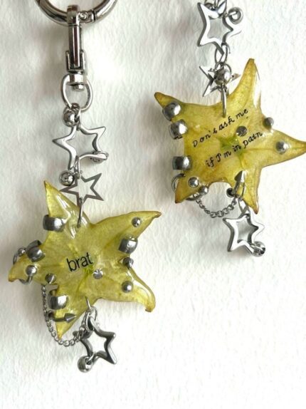 Star Fruit Slice Keychain / Bag Charm|Bring a tropical rebellion