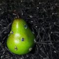 1:1 Green Pear Pendant / Ornament|Rustic sweetness, pierced by metal thorns - Image 2